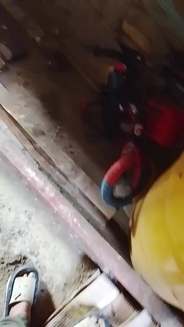 السعر 100//***********
