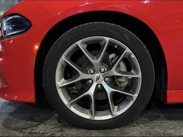 سلام عليكم جارجر Gt لون برتقالي داخله كلين مكفوله كفاله عامه فقط bdr ب بنيد محرك 3600 موصفات ال Gt معروفه موديل 2023 رقم بغداد للاستفسار ***********
