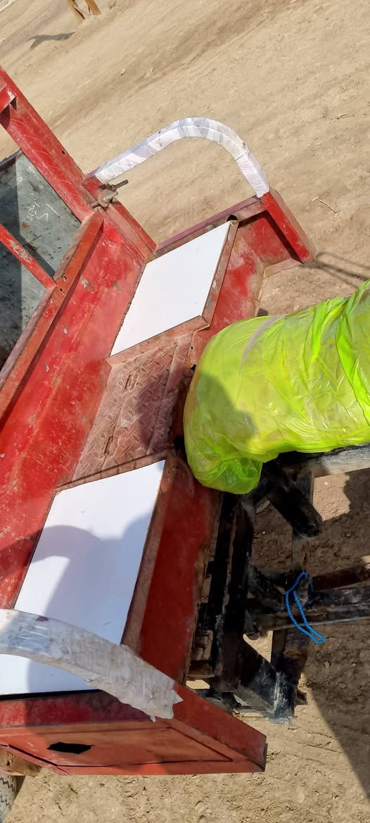 للبيع 2015 مكينه جديد شاشه مقفول وادي مقفول ***********
