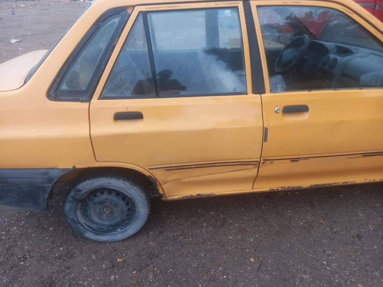 سلام عليكم..
مديل 12 رقم دولي هزه جديده سنويه جديده 

صدر خلفي امامي جديد كير مكفول والكشر كدامك شواصي واحد معمر وثاني بي فطر ما مصلحه 

المشط تعبان والمكينه بيهه لاستيك ولف 

زوج تايرات جدد.. 

سياره باسمي تحويل مباشر. 

مكان مدينه ***********
سعر 20
