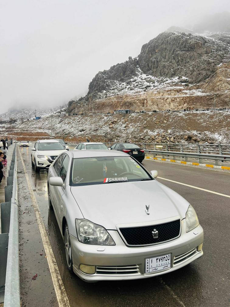 سلام علیکم شاهینە 2005 مەکینە گەورە 182 سێ دوگمە بەسمە ناوڕەش گێڕومەکینە بەشەرت  نرخ 52 مجال
*********** واتساپ أربيل, العراق
