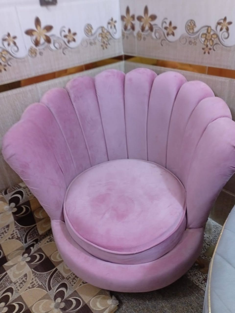 سلام عليكم تخم تركي مودرن ١٠ مقاعد بلباكيت السعر ٣٢٥ قفل الشراي يتفضل خاص او واتساب ***********
