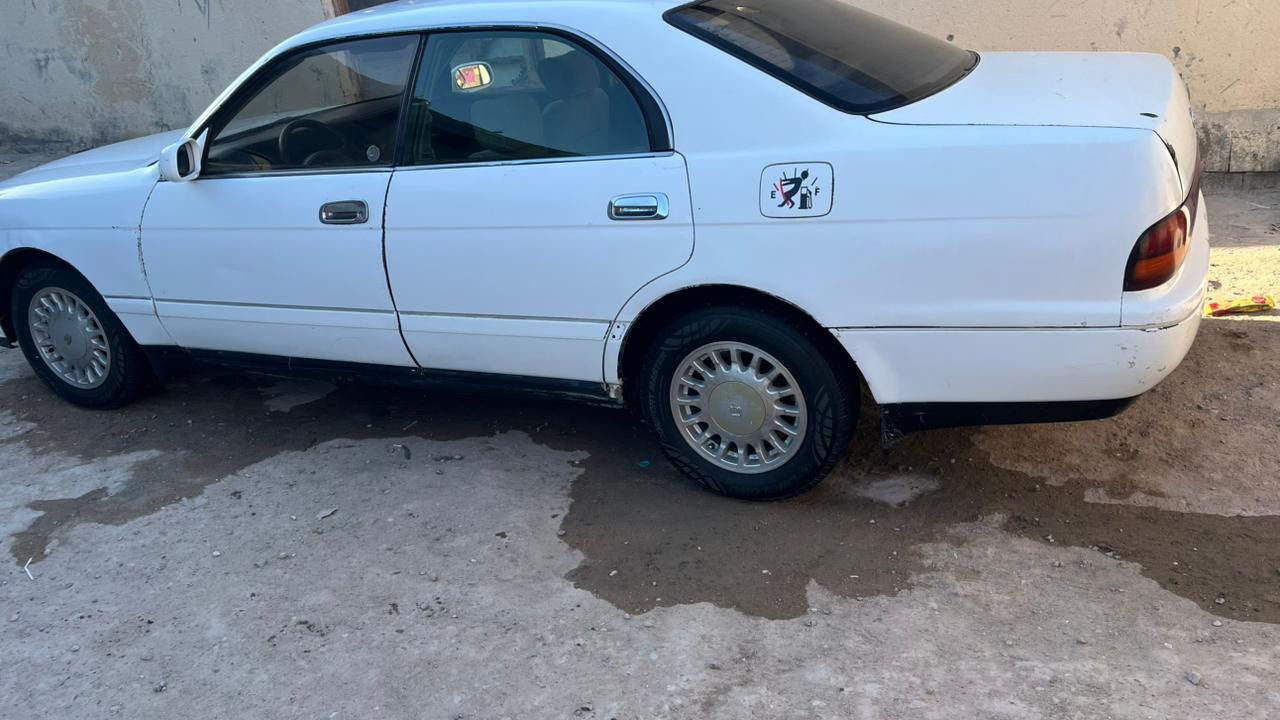 سلام عليكم البيع بطه متصل سنويه مجدده 2031 بسم ابن عمي ويريد تحويل تخم تايرات تخم رنكات سياره غير مكفوله تجي وتشوف شوف العين السعر 40 وبيه مجال مكان السياره البصره كرمه علي رقم الموبايل *********** اتصل وتدلل
