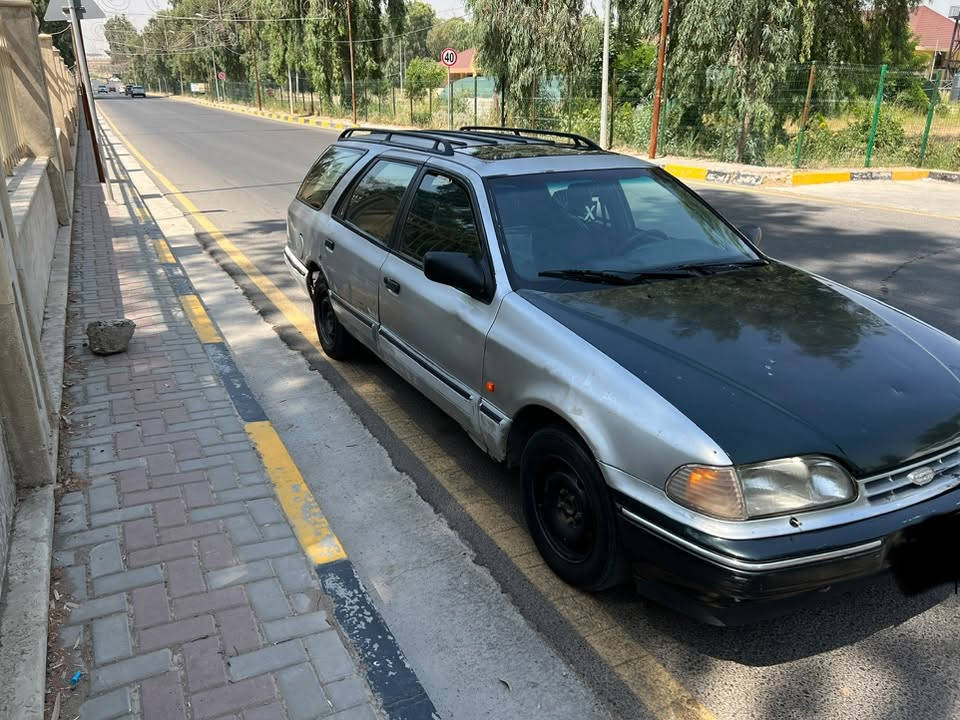 فورد سكوربيو 92 كير عادي 4 سلندر صاحبها الشرعي موجود شرط التحويل
السعر 25 وبيهه مجال 
للاستفسار /***********
