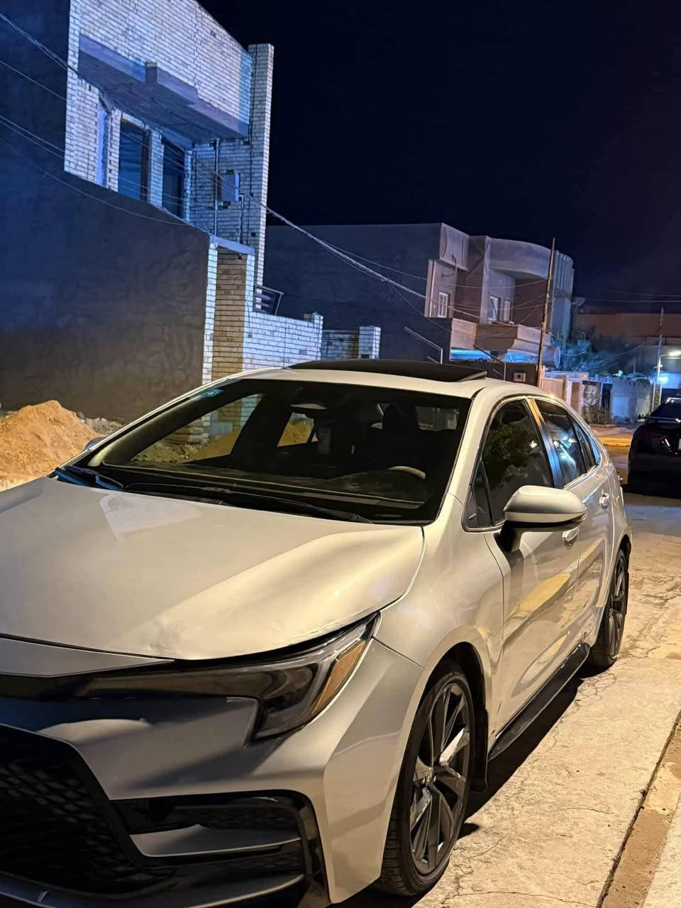 كورلا للبيع أمريكي موديل 23هايبرد
مواصفات SE
قطعتين صبغ بدون داخل
ماشيه ٣٣الف
محرك ولكير مكفولات للاستسفار الاتصال على الرقم ***********
