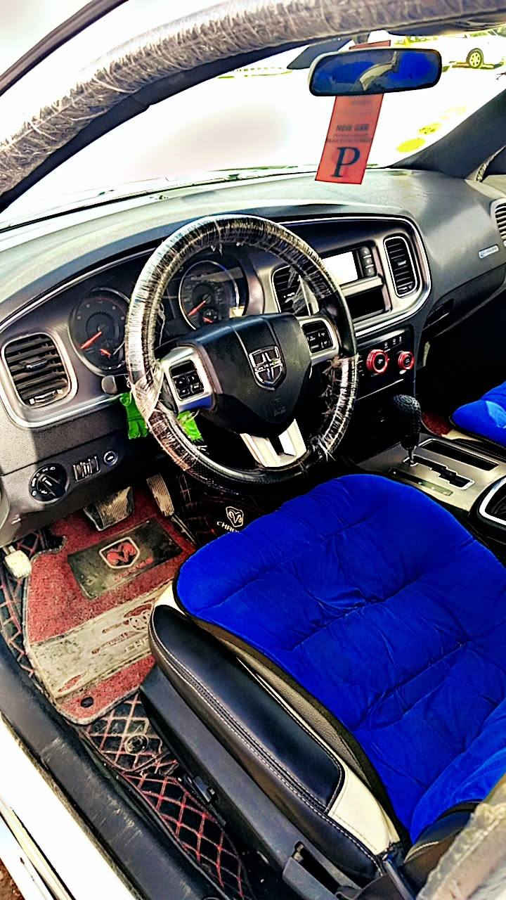 السلام عليكم  جارجر 2012 رقم اربيل الجديد السنويه 2030 وهزه لل 2027 كفاله من الضربه بيها شخوط بل باب السدر ومرشوش السياره ماناقصها شي تخم تاير كامله مكينه كير كلها كفاله ربع ماتخسر عليها مكاني الديوانيه ‏‪***********‬‏ السعر( 155) السياره استخدام شخصي ما مشتغله خط ابد (تريد تحويل تريد وكاله)
