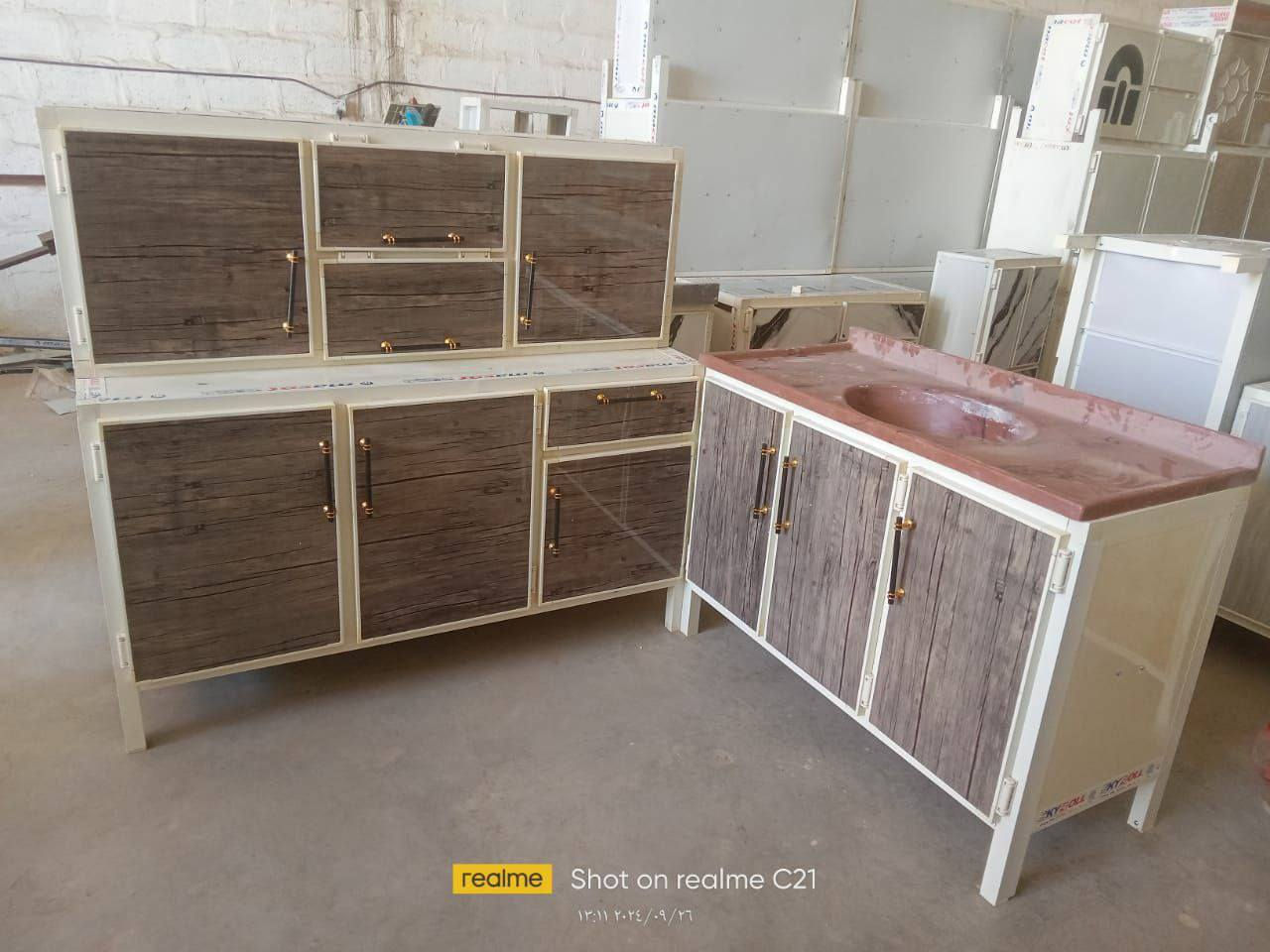 {اللهُمَّ صَلَ عَلَى مُحَمَّدٍ وآل مٌَحمَّد }
كاونتر مترونص  ارضي.وملحق مترونص
وسنك متر و 20 سم . 

سقف ارضي مقوى خشب🦾💥

ابواب سلكون 

جوكر باب خارجي مابي حافات ❣

السعر 260


**إذا كنت صاحب هذا الإعلان وتريد حذفه لأي سبب، رجاءا أرسل رسالة إلى الدعم الفني**