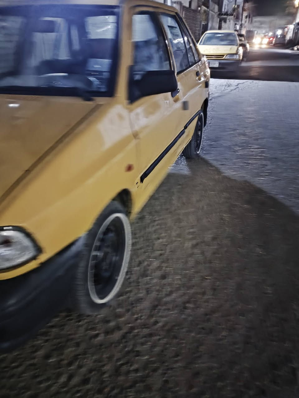 سياره مديل ١٢مكفوله كير محرك  حدادي تبريد تخم تلير جديد خياس ماكو سياره جاهزه للخير تراي يخبل  سنويه ٢٣مصفره  راعيه موجود سعر ٢٦مكانه العماره المركز ***********
