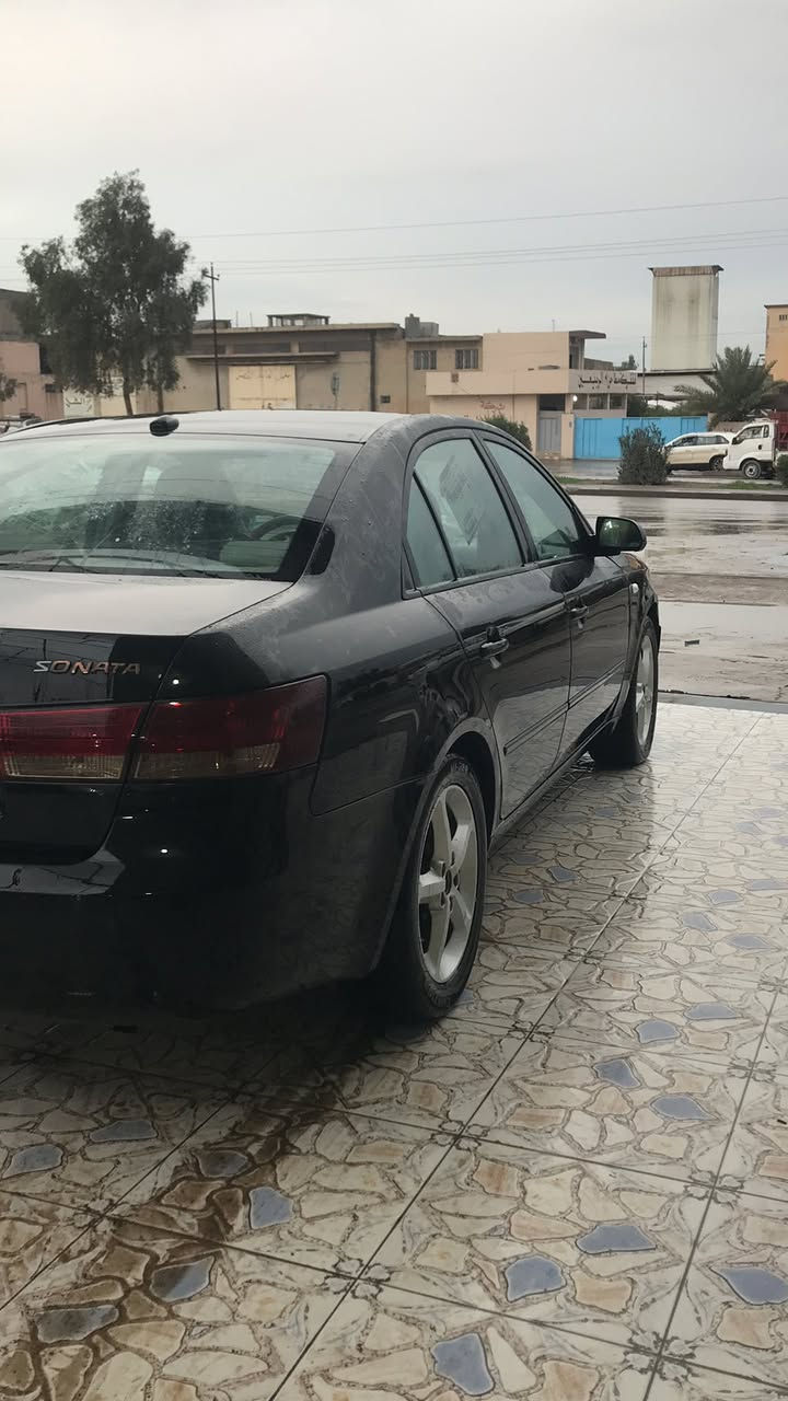 هيونداي سوناتا 2007
محرك 2400 

المحرك مكفول من الصوت والتنقيص والتبخير 

گير شرط حتى الدهن جديد مبدل ويتدل بوقته 

صيانه دورية ما تصرف عليه كلشي 

ضرر السيارة قطعتين چاملغ السايق وباب السايق تبديل امريكا 

رقم نينوى دولي سنوية جديد هزة جديد كابون بنزين

تايرات جديد صدر صارله 4 اشهر مبدل 

سيارة مال جناي  ناعمة وحلوة ماشية 178 الف قابل للزيادة 

السعر 99$ وبي مجال  للتواصل 

الرقم ***********

