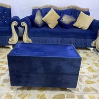 تخم صارله شهر ونص 10 مقاعد امانه سويته بـ 550 للبيع 500 وبي مجال عندي ...