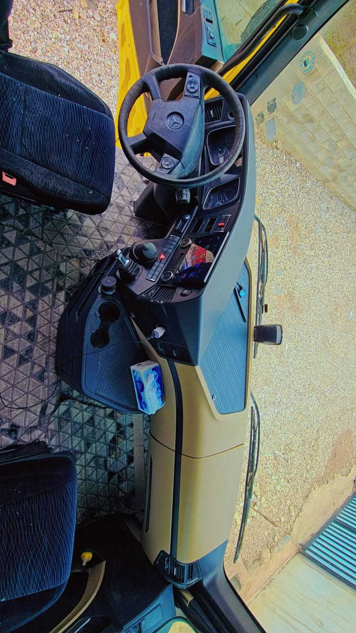 اکتروس وحش 2015 امامي جوبليس فول مواصفات فقط بدون ريتايدر سعر 260 ورقة و شوية مجال سنوية بس راس تريلة
***********
