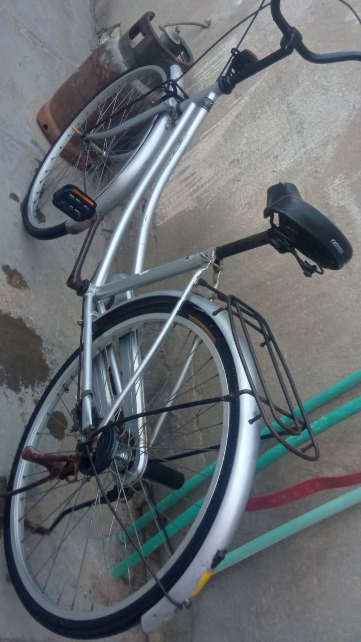 اسلام عليكم باسكل للبيع الباسكل ياباني كلشي ماعايزه السعر ٩٥ وبي مجال مكاني الحله القاسم عندك مراوس همين


**إذا كنت صاحب هذا الإعلان وتريد حذفه لأي سبب، رجاءا أرسل رسالة إلى الدعم الفني**