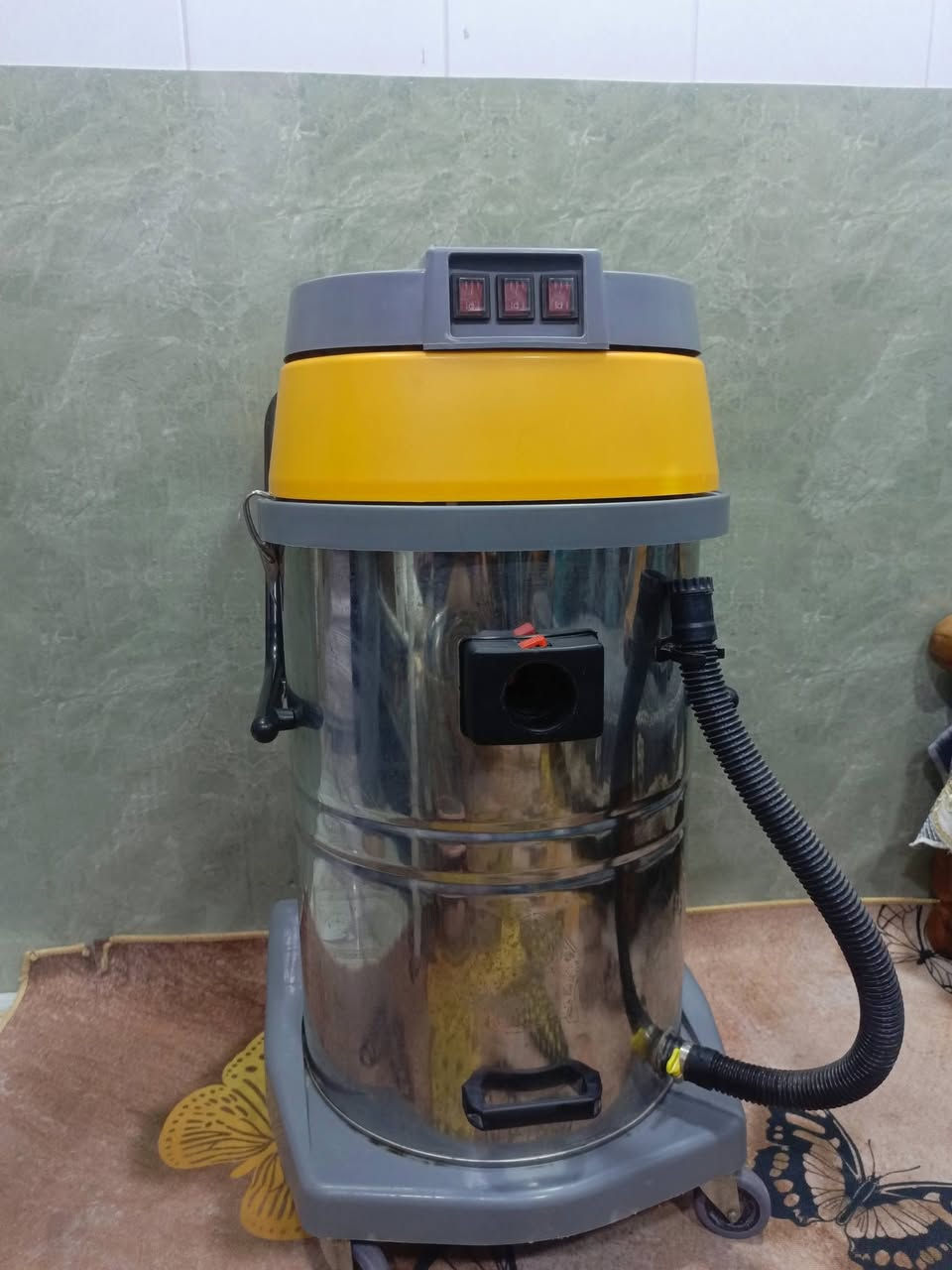 شافط 3 ماطور استعمال بسيط جدا للاستفسار مراسلة الصفحه او الاتصال
***********
