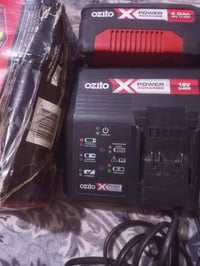 شواحن • بطاريات فحم