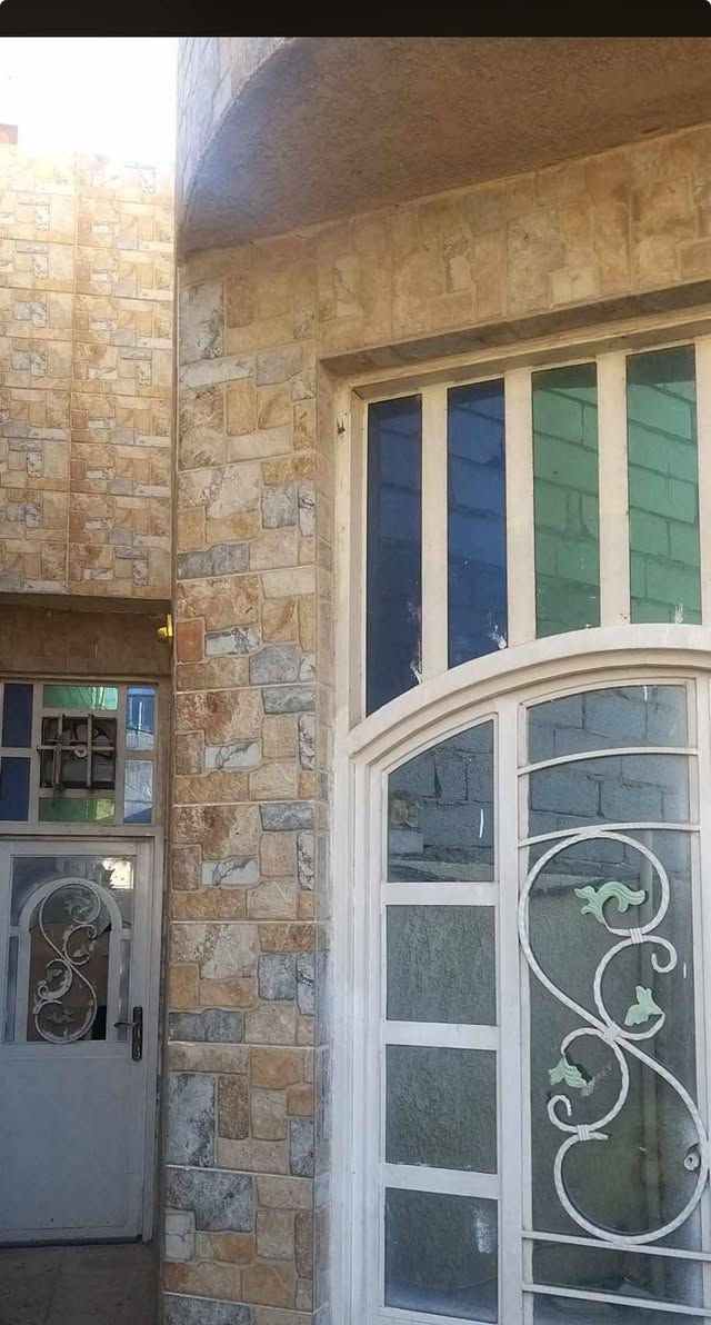 عرض ١٣٥ ✅
بيت 🏠 للايجار ١٠٠م طابق ونص

الموقع 📌 حي ابو طالب قرب دائره الكهرباء 

 يحتوي على  غرفتين و وصاله ومطبخ  واستقبال وصحيات

السعر  ٣٥٠
#اشاره


**إذا كنت صاحب هذا الإعلان وتريد حذفه لأي سبب، رجاءا أرسل رسالة إلى الدعم الفني**