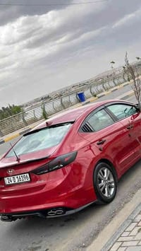 للبيع  سيارة النترا2018  اللون احمر    نص مواصفات (se) السيارة بحالة م...