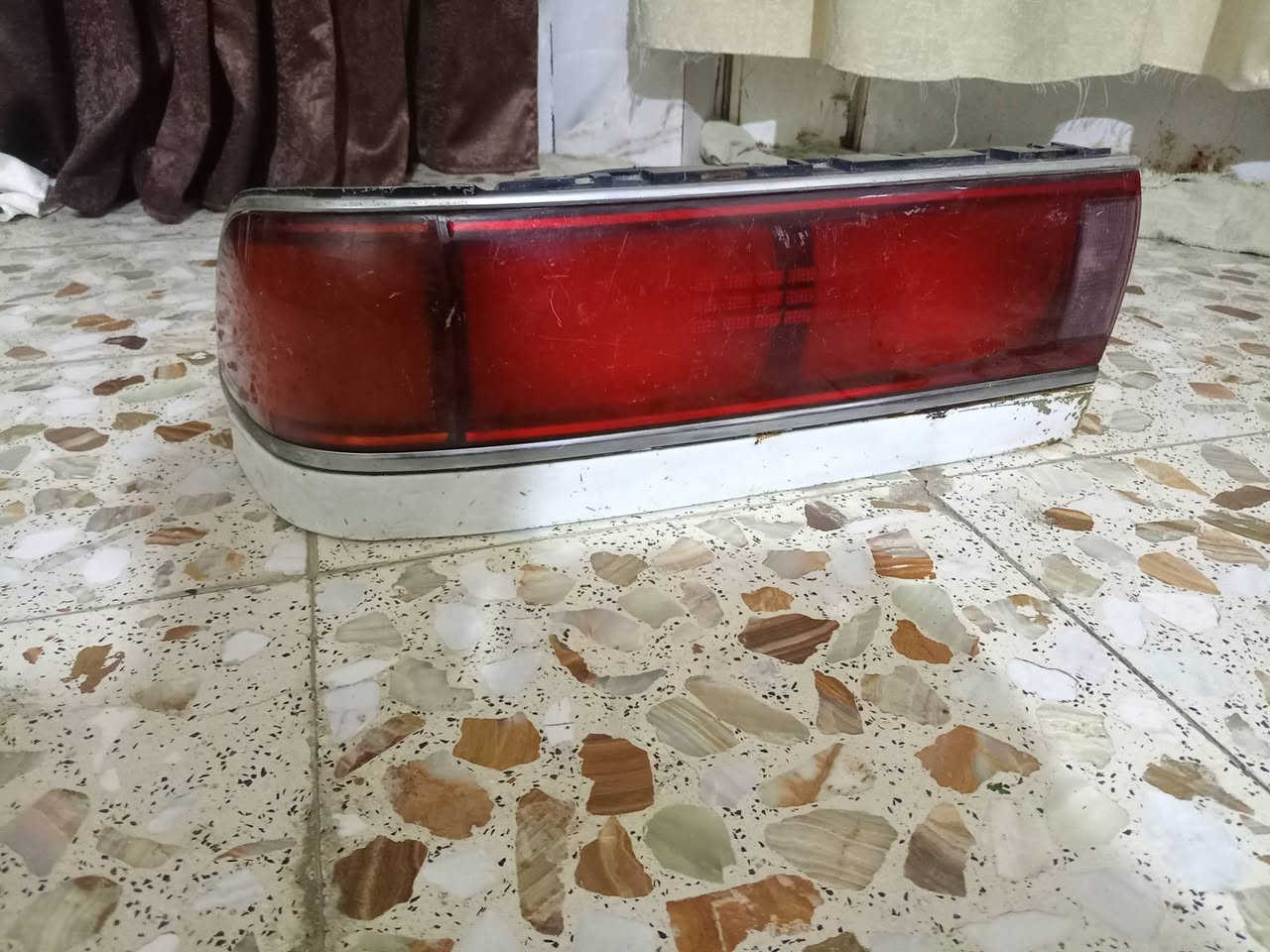 للبيع 
***********
