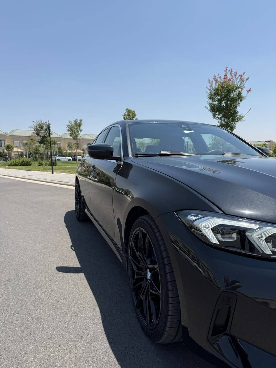 السلام عليكم
BMW 330i 2024 
سياره بيه جاملغ وبنيد السياره ماشيه ٣٠ ألف ميل مواصفاته رادار حساسات شاشه كبيره سلايد السياره مناقصه شي 
التواصل على الرقم *********** وات ساب

