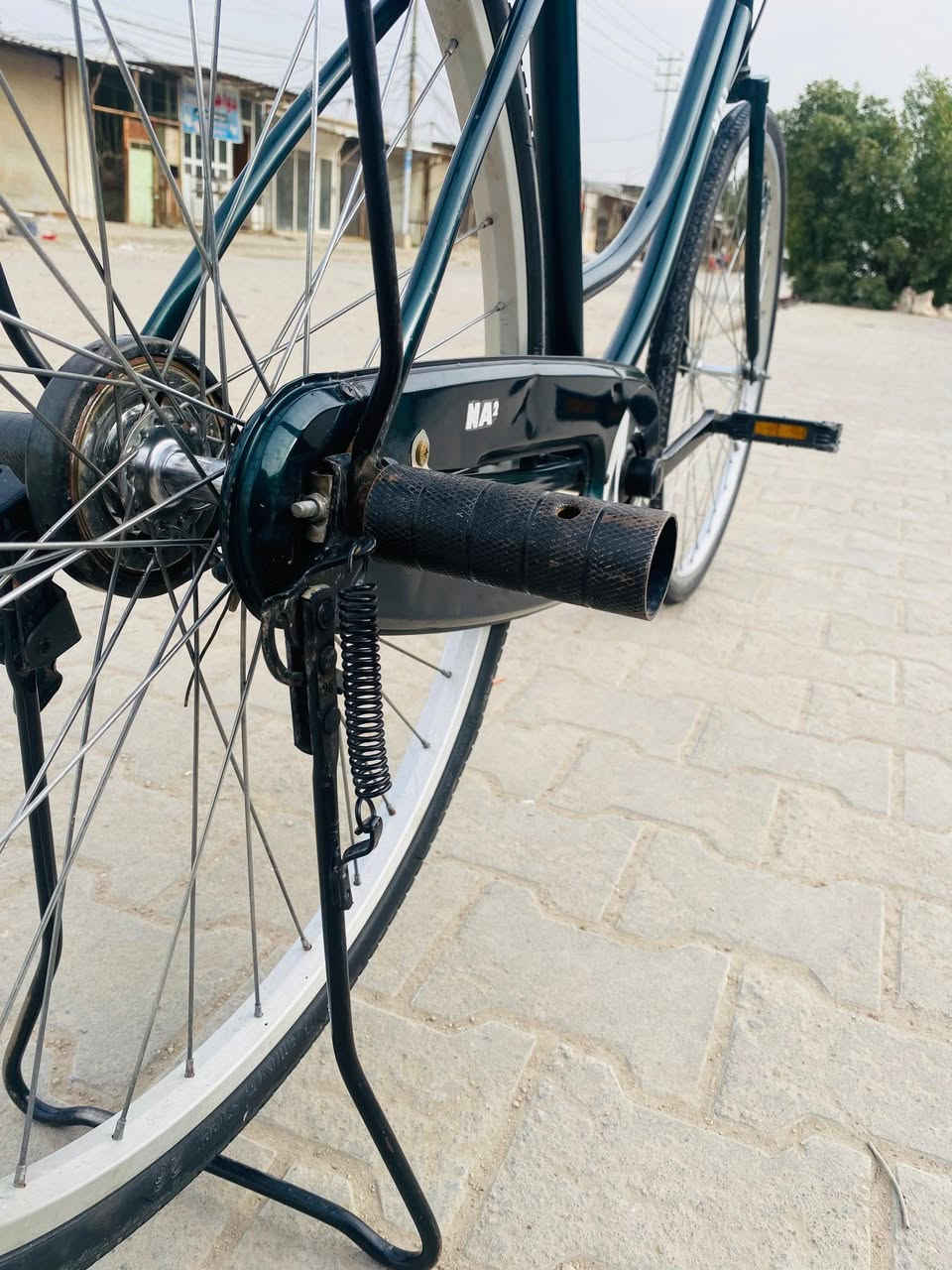 بيسكل للبيع السعر خاص توصيل لجميع المحافظات 
مديل 2016 لون زيتوني كدامك خاف تكول اسود
مال مستعجل علبيعه المكان نجف عسكري راسلني خاص او واتساب ***********
