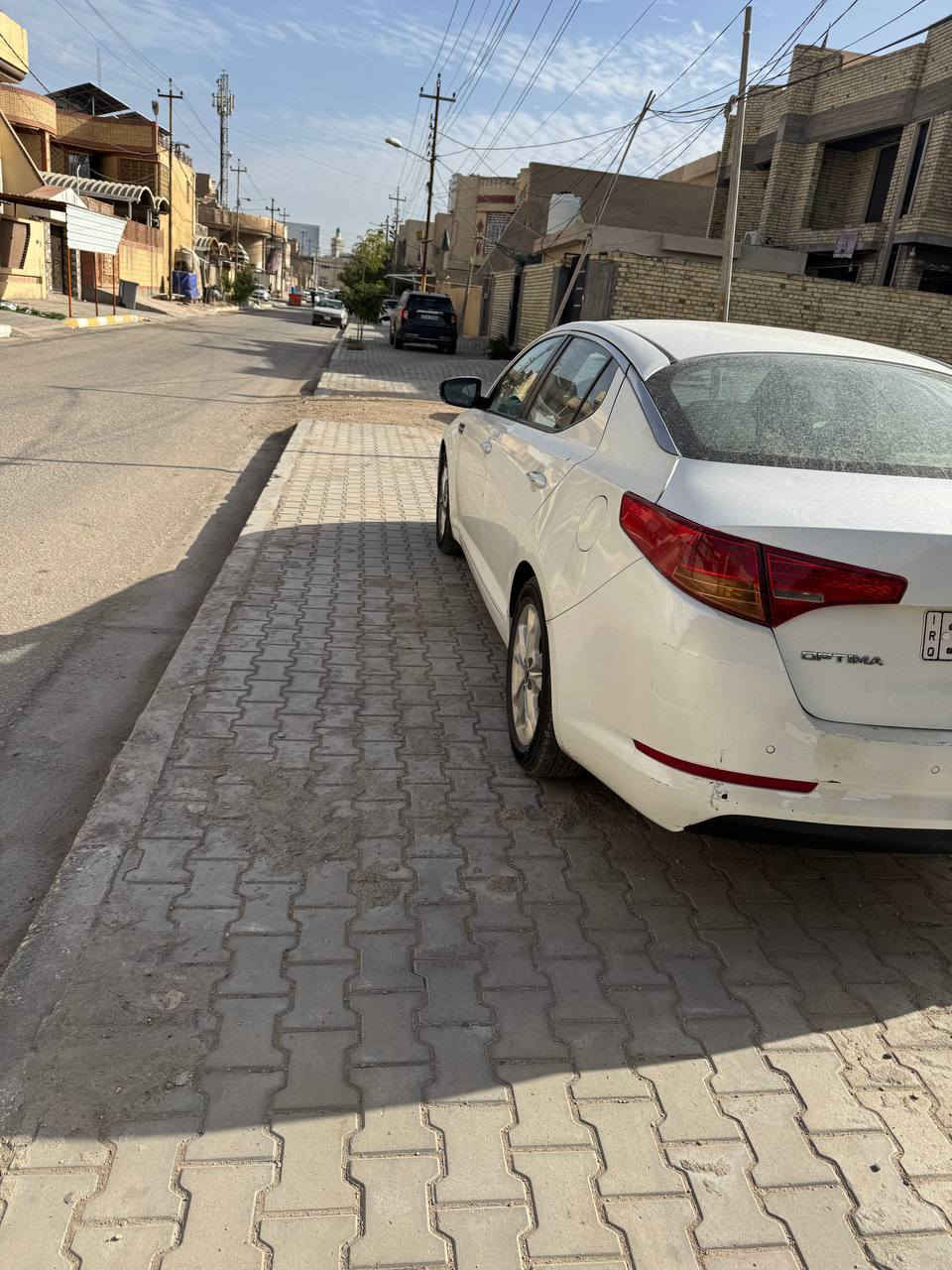 سلام عليكم كيا اوبتيما للبيع موديل ٢٠١٢خليجيه رقم كربلاء بسمي بيه اربع قطع صبغ سعره ١٢٣ بيه مجال هذا رقمي ***********
