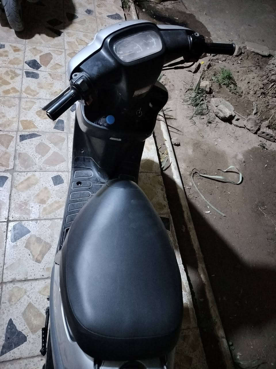 السلام عليكم بتره فحل خطين شغاله نكره سلف وهندر اشاير لايت بك لايت هورن الدراجه مفتوحه كله جديد كرنك وبوش وبستم وجبن وبوربرنات ماتحك راسك من المكينه جنه جديده مال جناي سعره 300وبيه مجال للشراي مكاني ناصريه مركز


**إذا كنت صاحب هذا الإعلان وتريد حذفه لأي سبب، رجاءا أرسل رسالة إلى الدعم الفني**