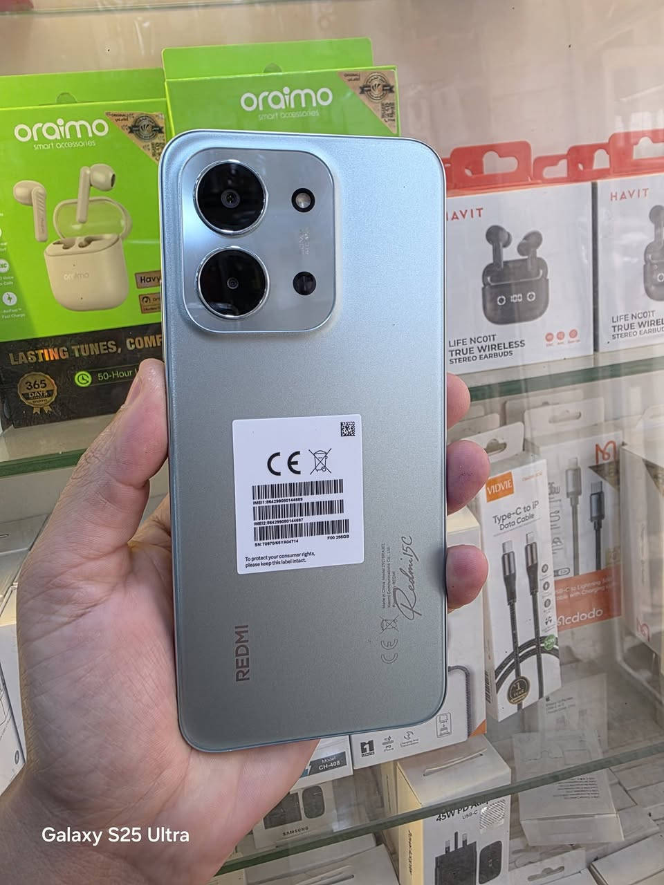 اليوم عرض يخبل 🙉 ريدمي 15c  ذاكره 256 وكاله ضمان سنه
بطاريه 6000 شحن سريع 33 واط
انسب واحد يبعه 195 ألف 
يمي بيش 🤔
ب 165 الف بس 😍😍
الله يشهد انسب حتى من جمله 
👈 مركز القلعه للموبايلات ***********
