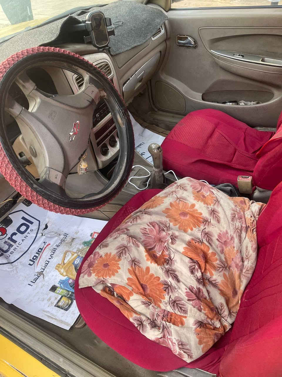 السلام عليكم سياره شيري اكوين موديل 2010 سياره بسمي تحويل ثاني يوم سياره كله ابلاديه كير عادي ما امحوره سعر بي 30 ورقه او بيه مجال بسيط مكاني بغداد شرطه الخامس الرقم ***********
