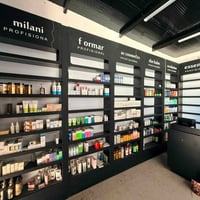 أثاث محل • ١٢ عارضات • ٤ عارضات وسطية