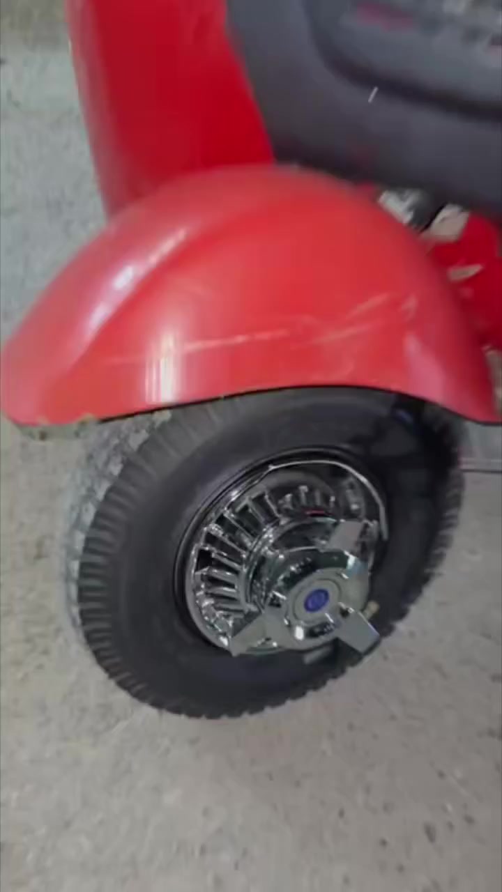 اسلام وعليكم تكتك البيع موديل 18 خير من الله كامله مكمله تنقيص تبخير اكسل مكفوله عل بلاد التكتك بيهه طخات بارد مكان بعقوبه التحرير السعر 5 وبيهه مجال الشراي يخابر وبيك خير ويدلل رقم الهاتف ***********
