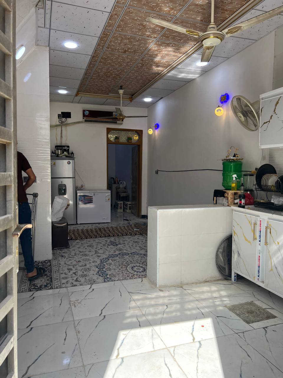 دار لبيع لبيع مقابيل قريه الغدير
  زراعي عمود 327
موقع مميز جداً جداً .
لبيت زيرو نضافه فول بناء درجه اولى 
🔥 مساحه 50يباع في سعر مناسب جدا 
للا استفسار أكثر اتصل واتساب 
***********
