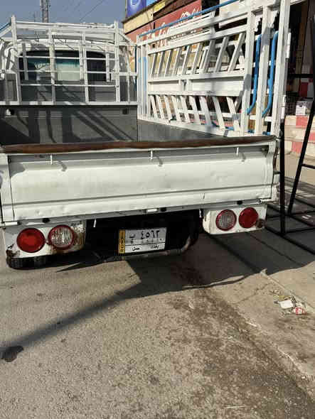 تخم تاير جديد كير ومكينه بشرط ً

مع المحجر  سنويه ٢٧ ً 

بيها باب فقط تبديل ً

السعر ٩٠ ورقه ً

***********

غرامات وتحويل بشرط
