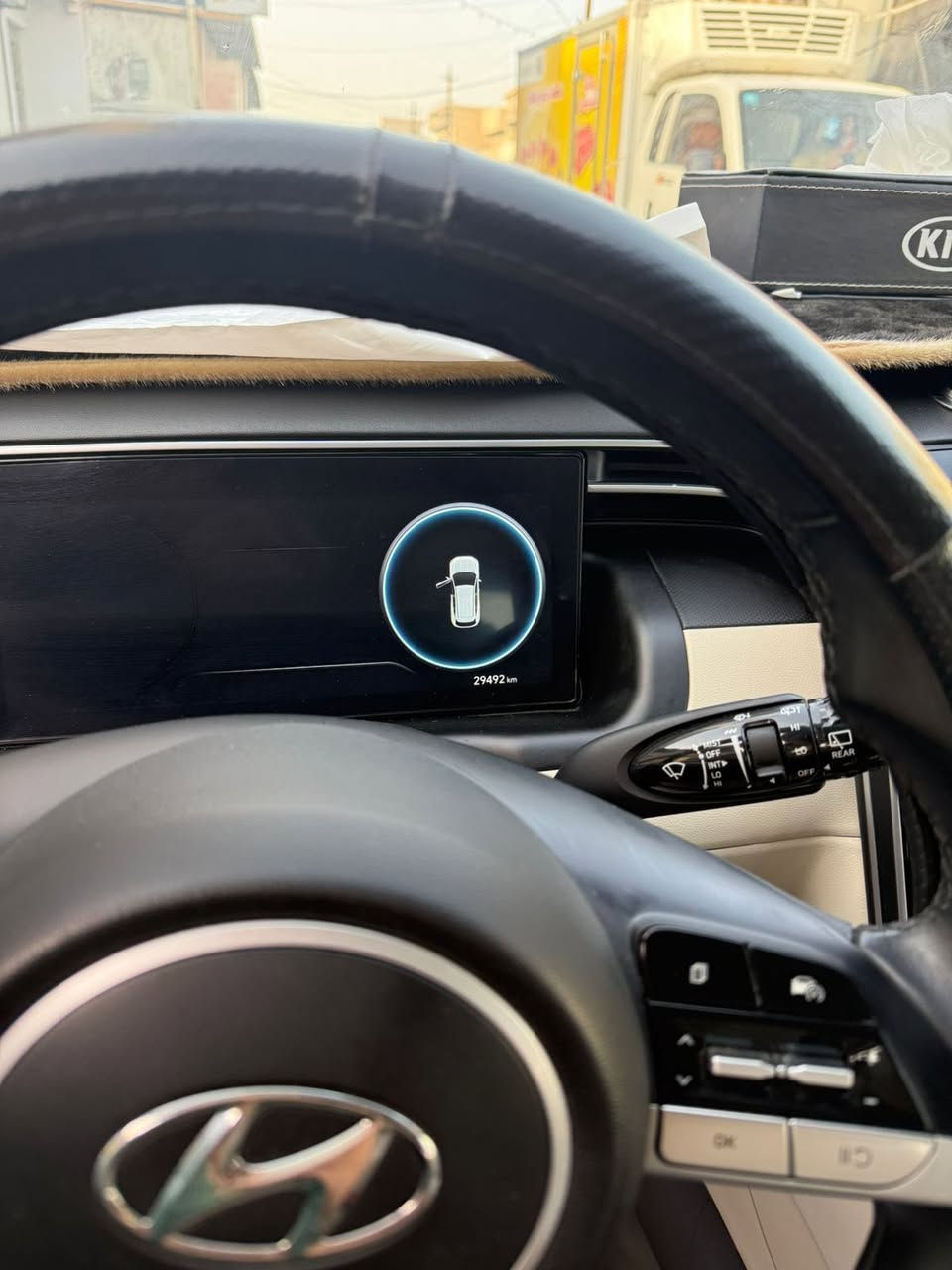 السلام عليكم
سياره للبيع هونداي توسان موديل2023 السياره خليجيه

السيآره رقم بغداد الدولي الجديد … تحويل ثاني يوم

المواصفات: 

بصمه 

دخول ذكي 

تشغيل عن بعد 

كشنين كهرباء 

الباب الخلفي كهرباء 

سايد بريك دكمه

تحكم استيرن جهتين 

شاشه متصله 

بردات ابواب اصليه

ويل 19 

قطعتين تبريد 

شاحن واير لس

مري شفط 

درايف مود 

اوتو هولد

مانع منحدرات

مانع تزلج 

حساسات اماميه خلفيه اصليه 

مكاني بغداد رقمي***********

السعر 210وبيه مجال
