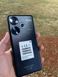 عندي بوكو f6 اريد ايفون 13 برو ماكس انطي فرق هذه رقمي اتصل 07866607727