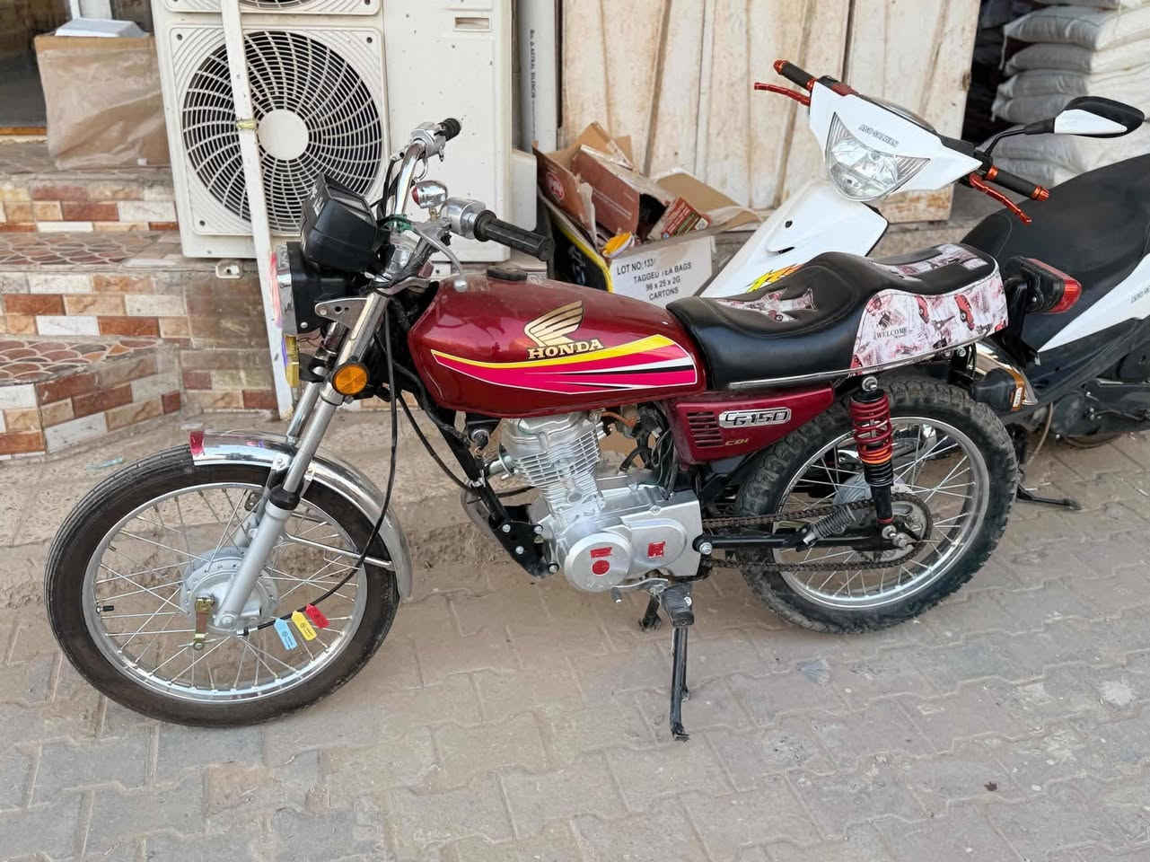السلام عليكم اربعه كير مديل 26 صاله شهر من معمره دراجه شلعه ومعدل تخبل مابيه أي نقص الدراجه استخدام شخصي


**إذا كنت صاحب هذا الإعلان وتريد حذفه لأي سبب، رجاءا أرسل رسالة إلى الدعم الفني**