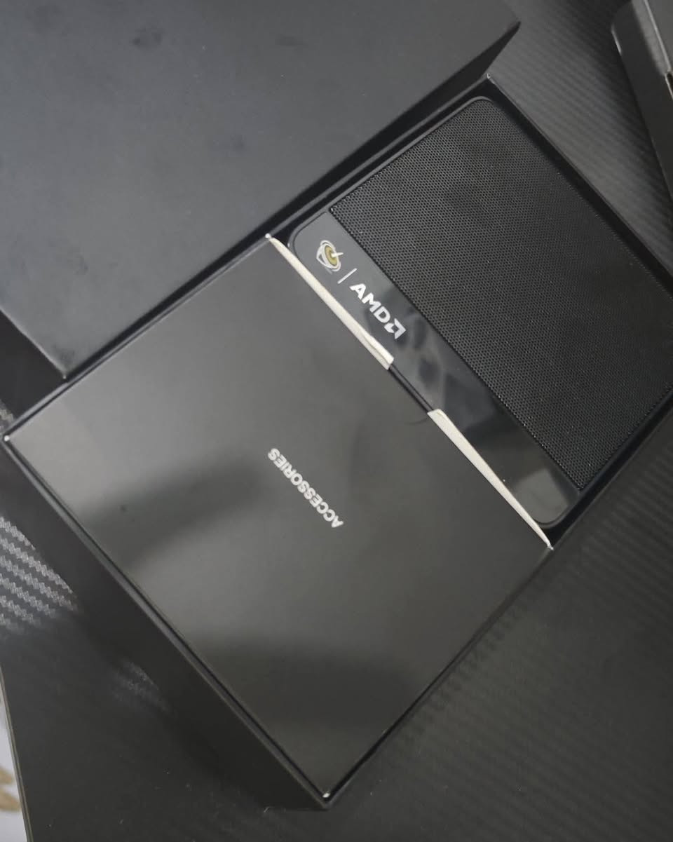 350 الف قفل باقي اخر قطعتين  
***********
