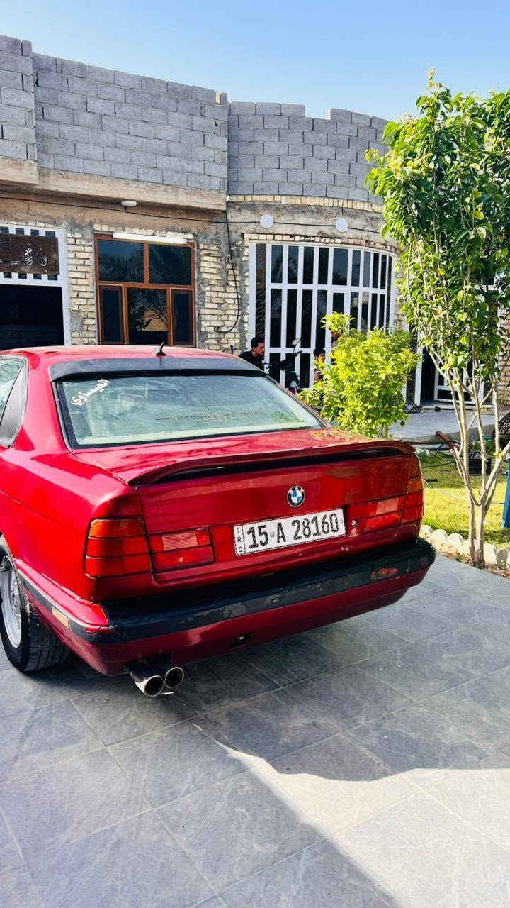 للبيع بي ام دبليو
حجم 535 مفتوح 
موديل 1990
سنويه لل30
دبل ايرباك 
كشنات كهرباء 
التبريد ناقصه كمبريسر فقط 
باقي التفاصيل  ***********
