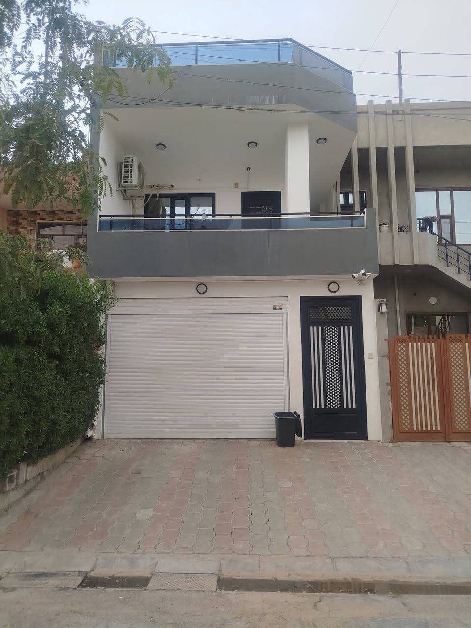 رقم اعلان۱۰٦۹
نوع عقار طابو ملك صرف
دار للبيع ١١٥متر  ۳طوابق كركوك شورجه موقع محله كاكي  قريب سايدين شورجه منطقه فول خدمات شارع كلش عريض وتبليط
بيت كلش نظيف فول سراميك
مغربي  بيت نظام دكت مركزي
يتكون طابق ارضي  محل کامل داخل محل بي غرفه +حمام تواليت 
طابق الثاني
غرفة نوم 
استقبال
مطبخ
صحيات
درج داخلي
طابق الثالث
غرفتين نوم
سعر۱۱۰ملوين بي مجال
للاستفسار
۰۷٥۰۳٦۳۹۲٥۸واتساب
۰۷۷۰۱۳۳۰٤٥٥فايبر
عقارات نيشتمان في كركوك


**إذا كنت صاحب هذا الإعلان وتريد حذفه لأي سبب، رجاءا أرسل رسالة إلى الدعم الفني**