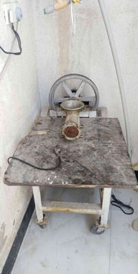 مثرامه للبيع عنواني قرب كراج بغداد 07735565621