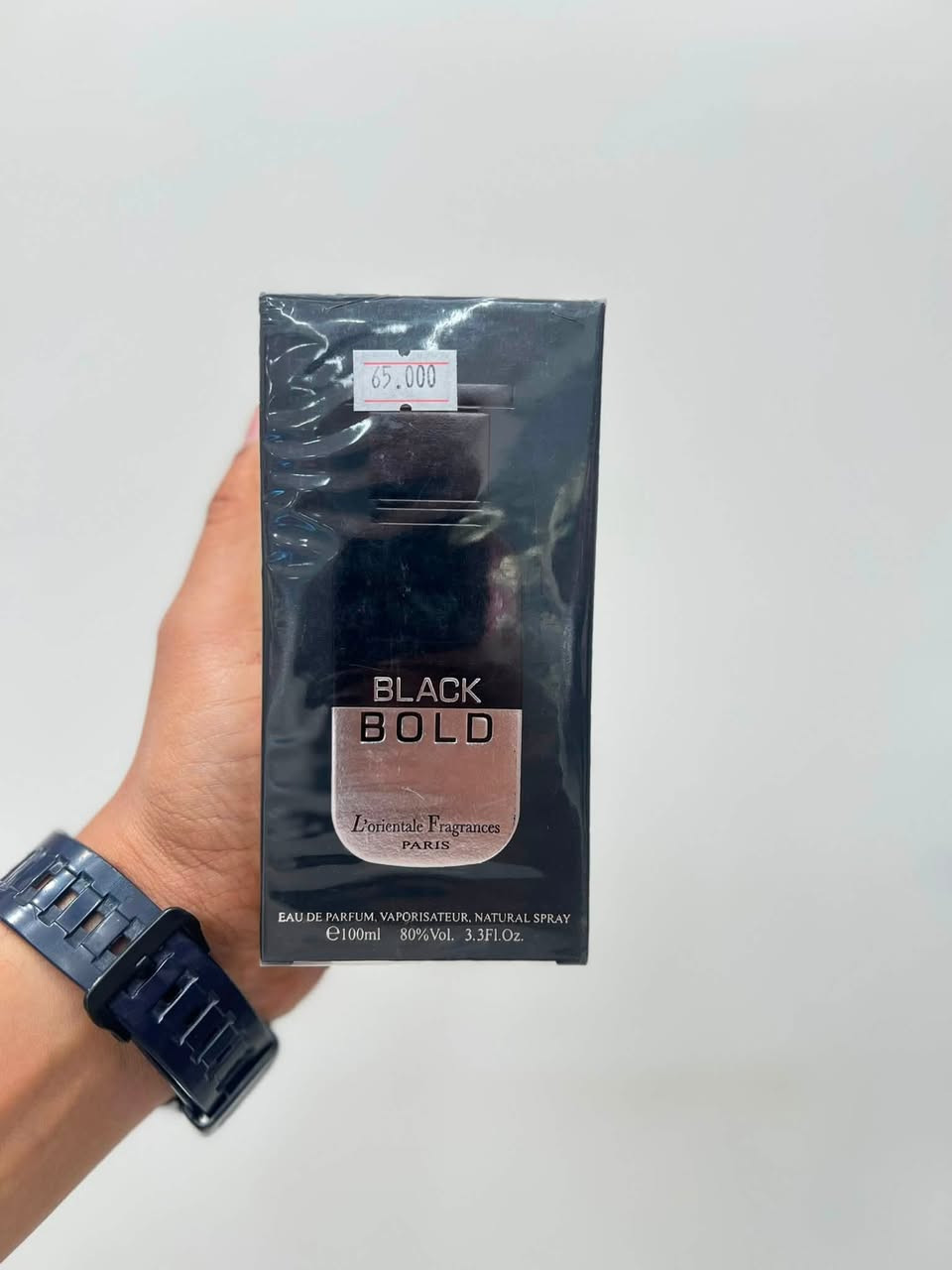 للبيع 
Black bold 
Red bold 
Yes I Am The King le parfum
٤٥ الف 
Conviction sport 
٢٩ الف


**إذا كنت صاحب هذا الإعلان وتريد حذفه لأي سبب، رجاءا أرسل رسالة إلى الدعم الفني**
