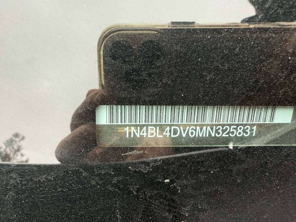 نیسان ئەڵتیما SV , ڕەنگی سیلڤەر ، مۆدێل 2021، سێ پارچە بۆیاخ ، بەشەرتی گێڕ و مەکینە، ڕەقەم باریک ، هەزەی هةتا مانگی 5 مایە  ، بێ مەسرەفە
***********
Whatsapp أربيل, العراق
