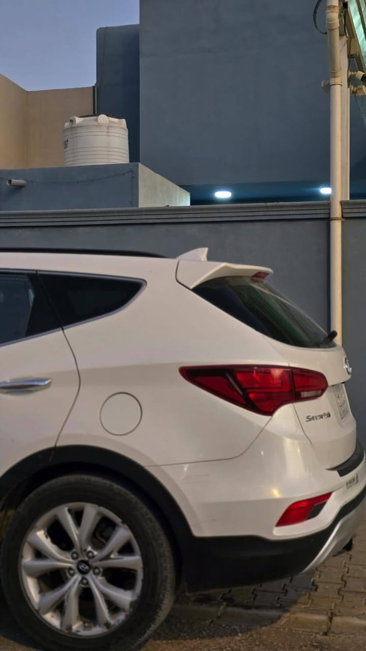 سلام عليكم من رخصة الادمن 
سنتافي وارد امريكي فول الفول مواصفات 
Ultimate 
 رادارات 360 درجة 
مري قلاب مع البك 
بانوراما كشنات كهرباء 
تدفئة تبريد 
بردات شركة 
محرك 2.0 توربو 
شاشة كبيرة 
تحكمات ستيرن 
كشنات جلد
وضعيات قيادة 3
نقطة عمياء 
بصمة 
جنطة كهرباء وبيها تحسس عند اقتراب البصمة 
إنارة ترحيب 
وبعد بيها مواصفات خير من الله
سعرها 177 وبيها مجال  
للاستفسار ☎️ *********** واتساب
