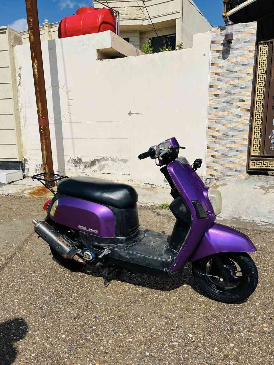 سلام عليكم درجة بوليس كامله مكمله كهربائيات كلها شغاله شلعه ومعدل هندر سلف كلها شغاله بيهة صلنصه رياضي سعر ٥٠٠ وبيها مجال لشراي مكان شهربان ***********
