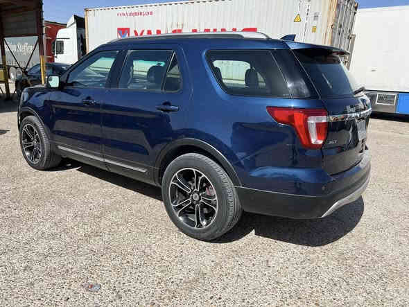 السلام عليكم فورد اكسبلور 2017 وارد امريكي حادثها دعامية امامية فقط السيارة مكفولة من الصبغ عدة الدعامية مواصفات xlt كشنات جلد تدفئة وكهربائية 7راكب منفصل 3قطع تبريد ستيرن تدفئة شاشة كبيرة كاربلي كاميرا دوارة حساسات امامي خلفي اشاير بالمري بصمة تشغيل عن بعد بصمة ابواب جنطة ويل حجم 20 كهرباء وجلاق V6 3.5 محرك وكير وصدر وتبريد كلة كفالة شرط الفحص السيارة مابيها اي نقص ماشية 107 الف ميل رقم بغداد باسمي مشروع وطني المكان بغداد ***********
