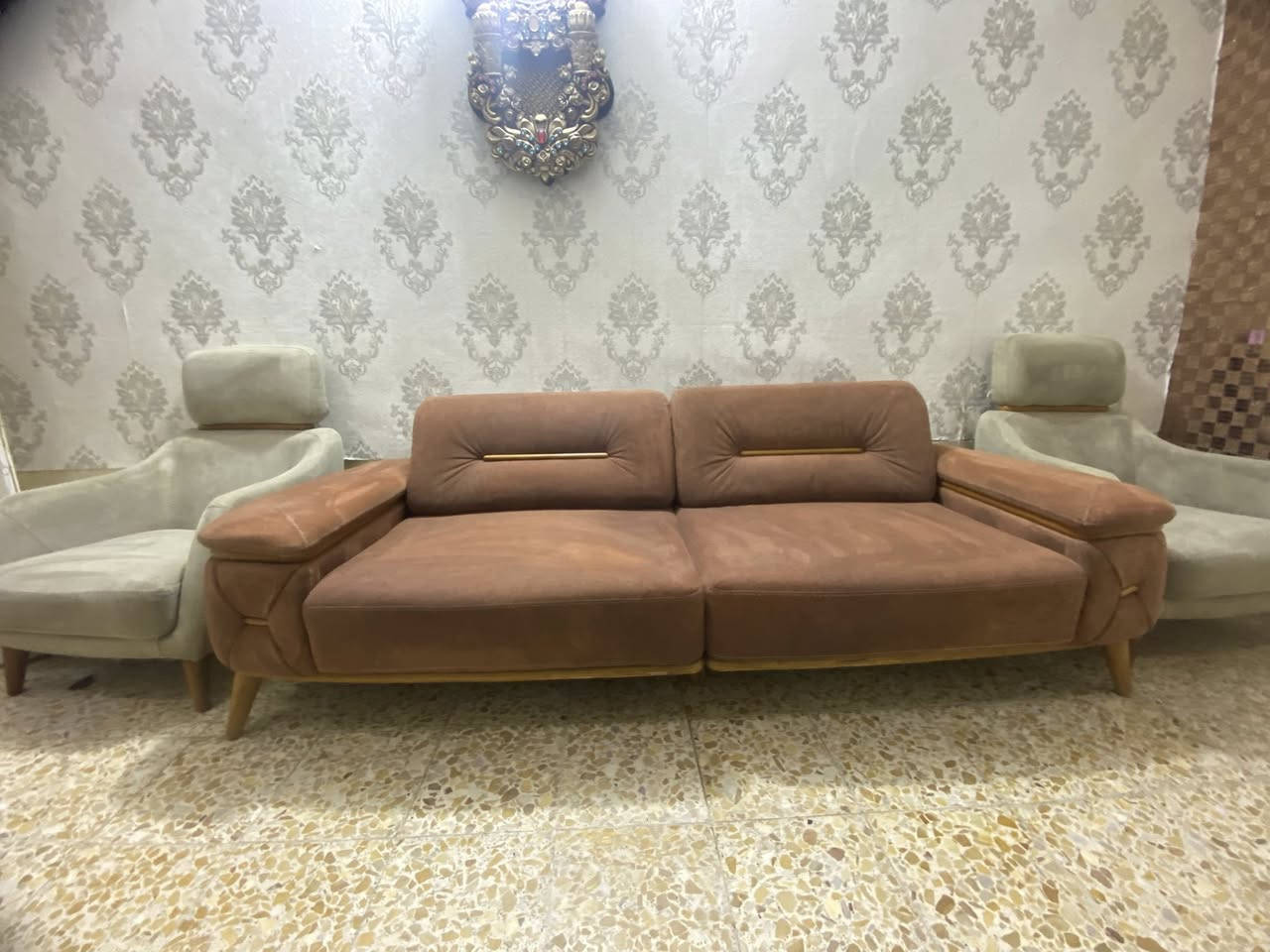 تخم تركي 10 مقاعد كلش نضيف مكاني العزة لقديمة


**إذا كنت صاحب هذا الإعلان وتريد حذفه لأي سبب، رجاءا أرسل رسالة إلى الدعم الفني**