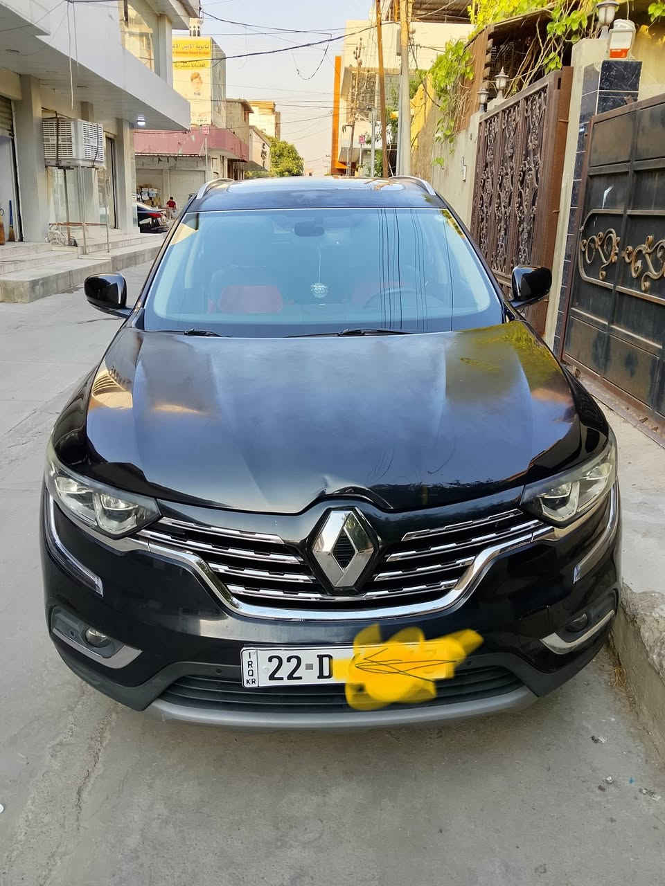 رينو كوليوس 2018
خليجية لون اسود 
فول مواصفات 4WD
بانوراما
حساسات 360
كشنات تدفئة تبريد
مثبت سرعة
مري شفط
صندوك كهرباء
السيارة ماشية 62000Km
مكان السيارة كركوك 
السعر150 وبيها مجال ***********
