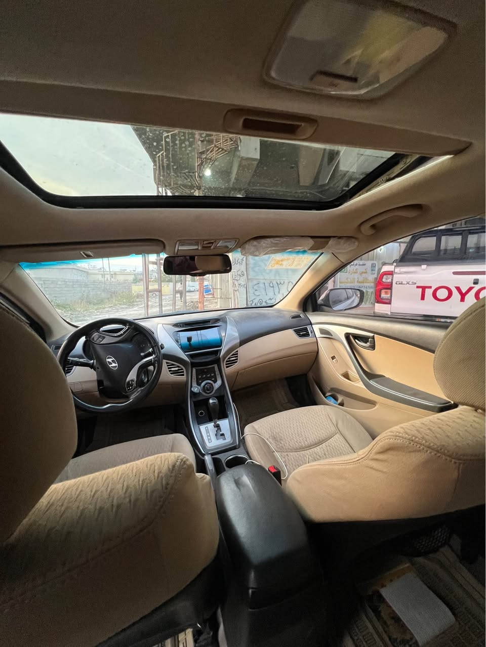 النترا مودیل ٢٠١٣خلیجی سیلایتی ماکینە ١٦ نەکرایتەوە  دوو پارچەری سبوخە بونیت بەدل شرکیە  ٢ وەرقە نیو غرامی سەر  سەعر ١٠٩ وەرقە پیجەک مەجالی تیدا 
*********** أربيل, العراق
