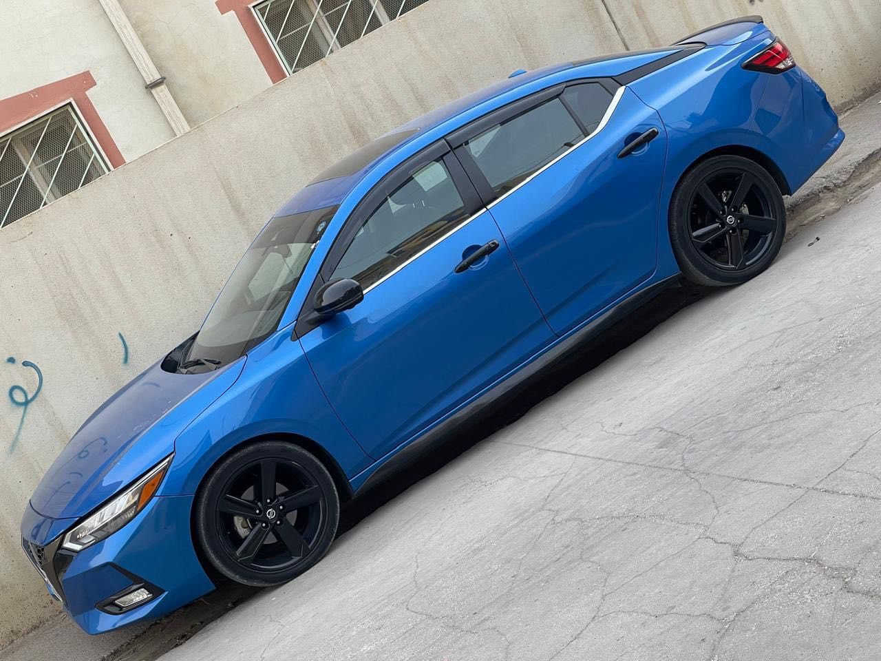 نيسان سنترا.
Nissan sentra
موديل2021
فول مواصفات SR بلاص
فتحت سقف 
حساسات 
كشن جلد
كشن تدفئه
ضربته قطعتين كما موضح في صوره
عنوان 📍 كركوك
سعر 130 بي مجال 
لل تواصل ***********
