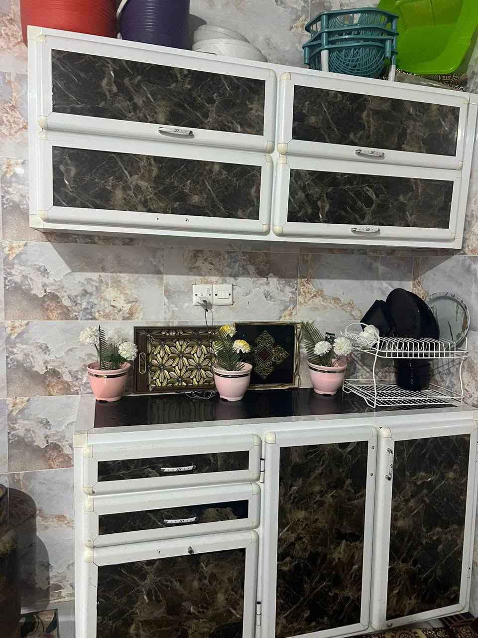 كاونترالامنيوم نضيف كما موضح في الصوره بدون سنگ السعر اتصل ***********
