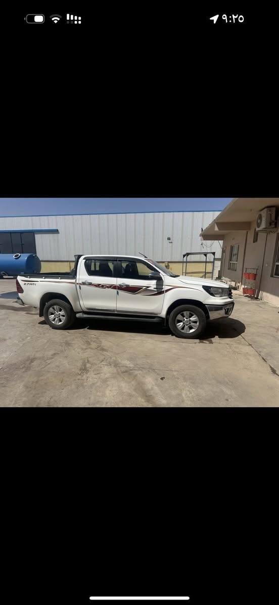 #تيوتا هايلوكس 2018 
كير عادي …محرك مامفترح شرط…
شرط محرك لانفخ ولاصرف 
صبغ ومعجون مآبي مجرد مكان بارد 
ماشي ٢٠٠ 
بي كاربون بانزين 
تحويل شرط ثاني يوم 
السعر. #250 وبي مجال قليل 
شراي اتصل ***********
