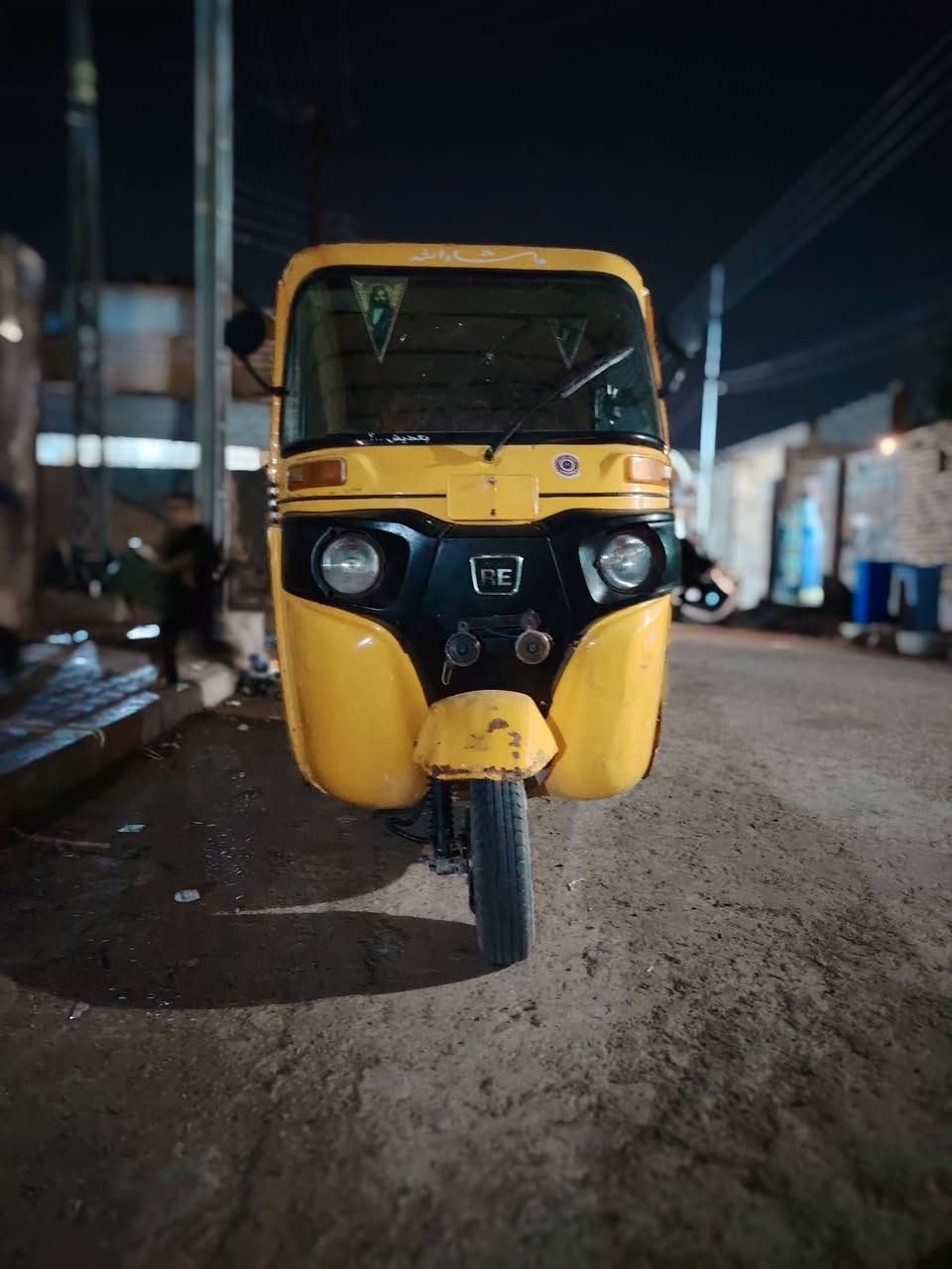 سلام عليكم تكتك اللبيع موديل 19 شهر 12 وراق وكيلهه سيد خلدون مكلف بل نشر ملاحضه مصبوغه جماليه *********** سعر ٣٨٠٠
